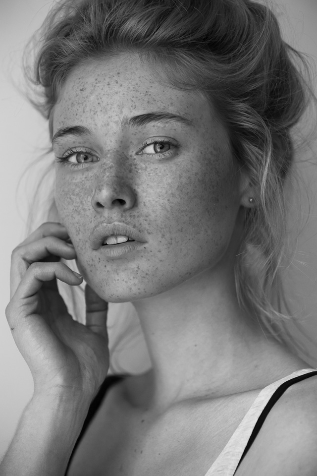 33 портрета красивых девушек