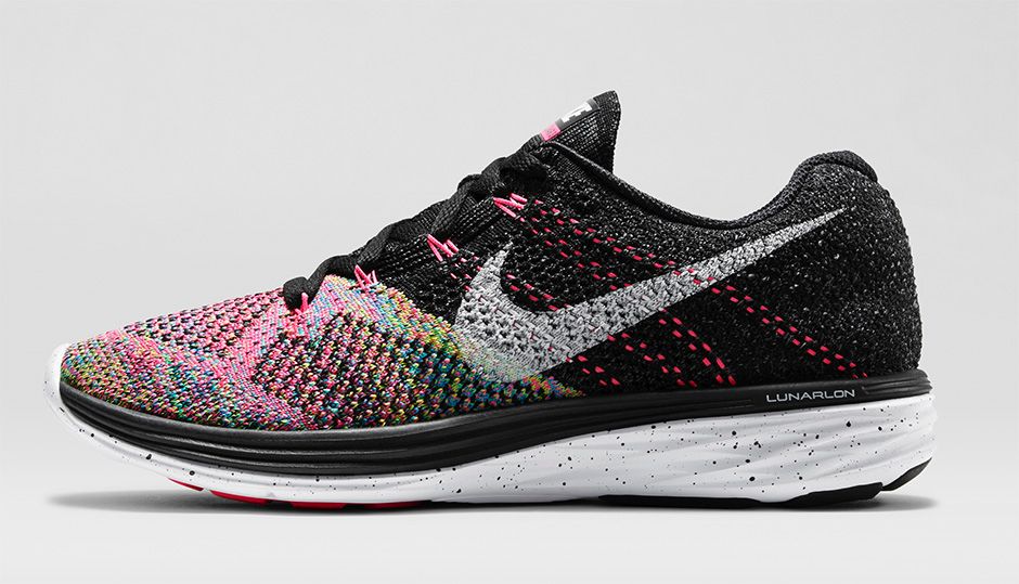 NIKE FLYKNIT LUNAR 3