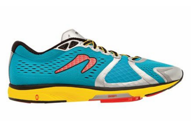 9 netwon Gravity IV - road runner sports
