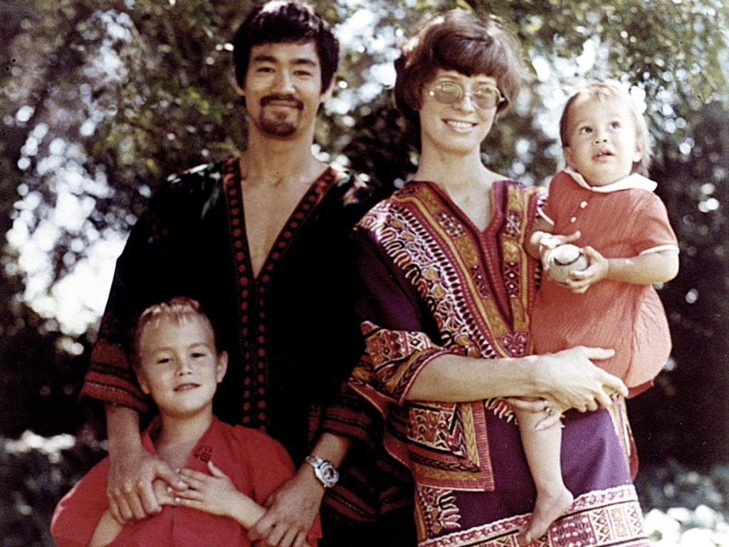 Bruce-lee-40th-anniversary-since-death-1-43