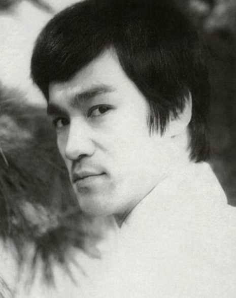 Bruce_Lee_32-465x587