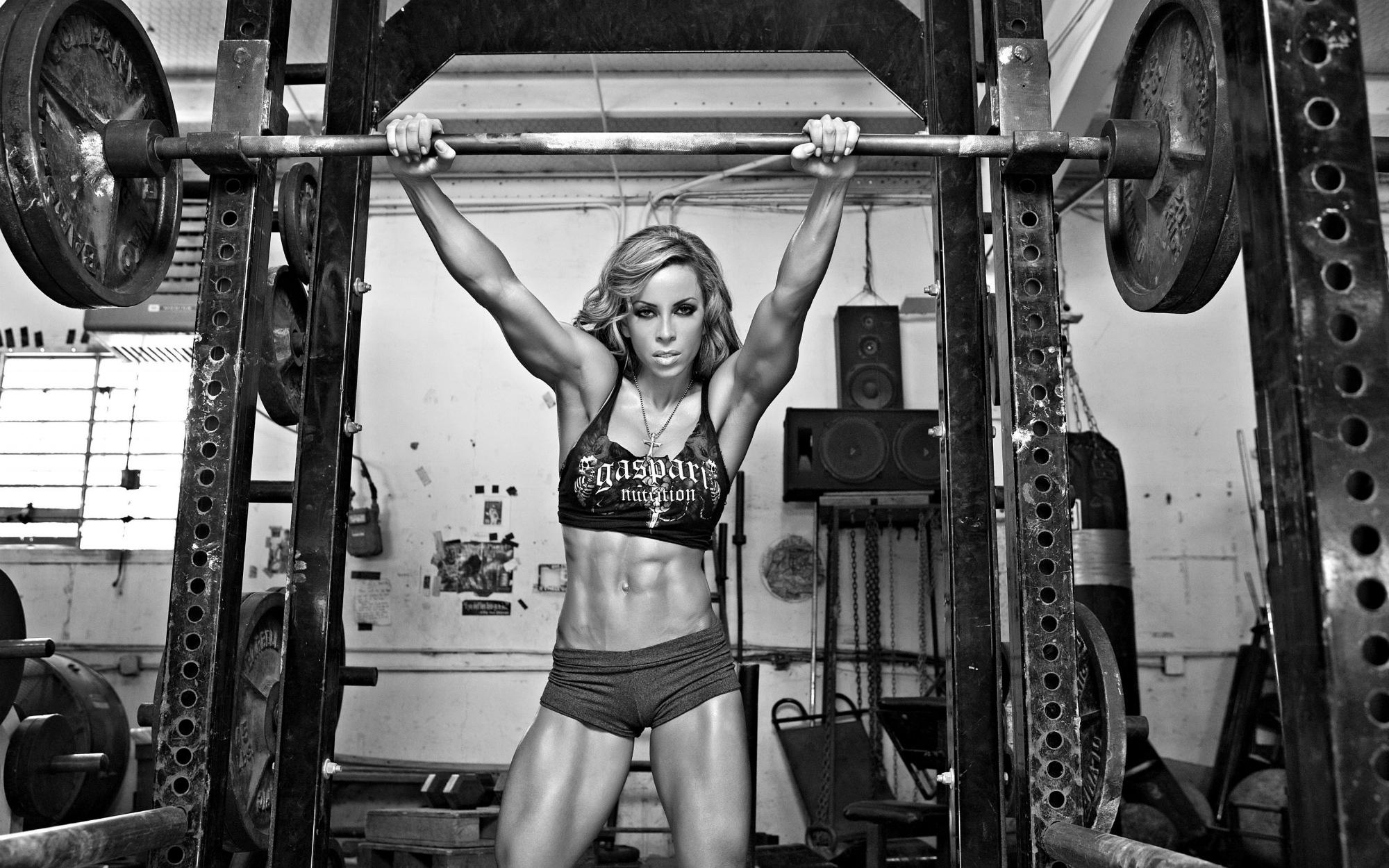 _Women_s_fitness_055598_
