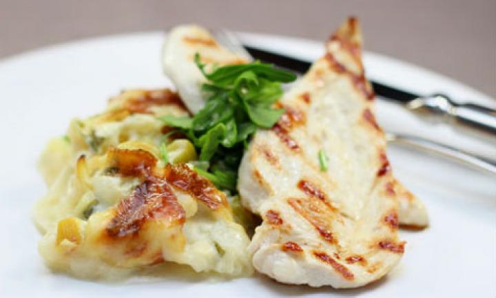 Куриные грудки с цветной капустой