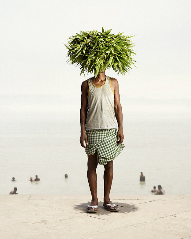 Indian-flower-seller