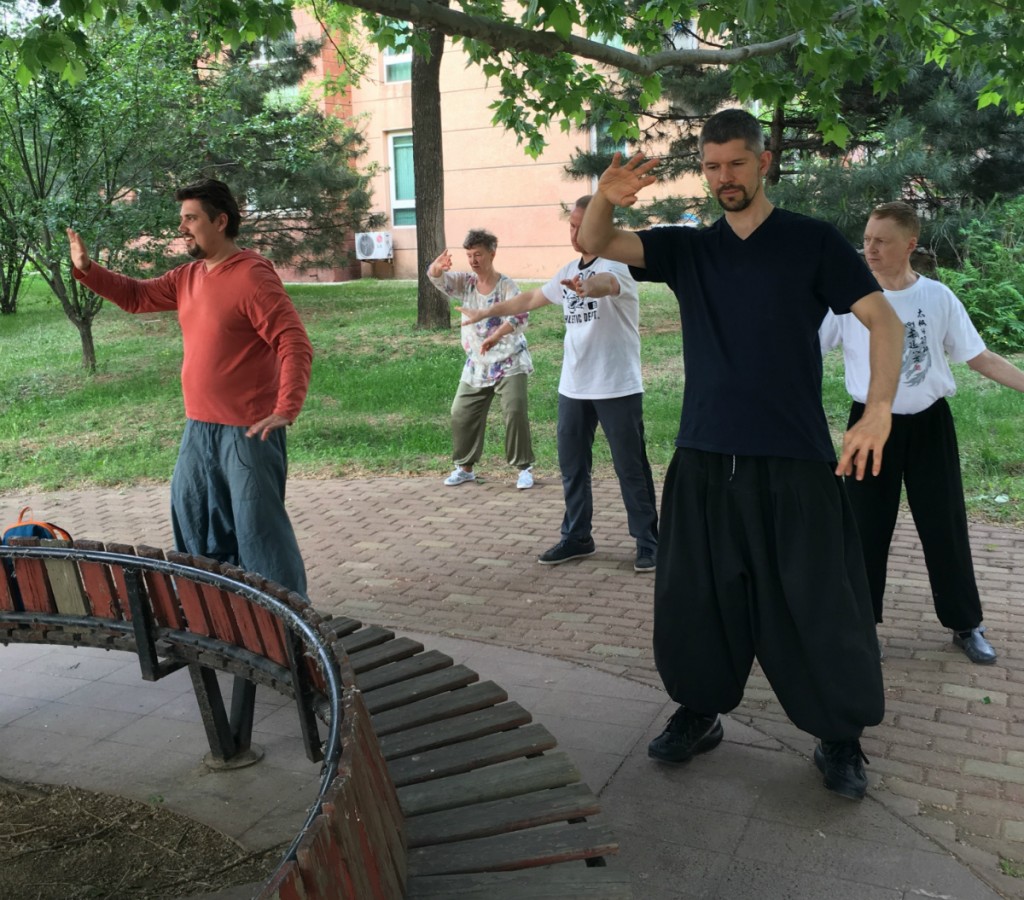 Сидоров_групповые занятия цигун_Пекин