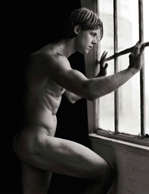 RichardPhibbs_ChasingBeauty24_MattsAtWindowsNYC2009