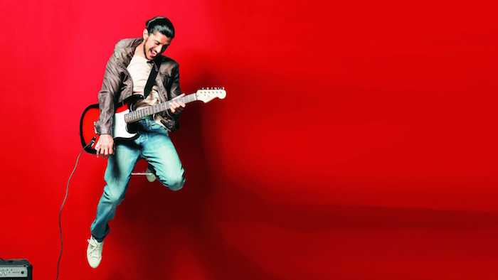 Farhan-Akhtar-Guitar-Wallpaper