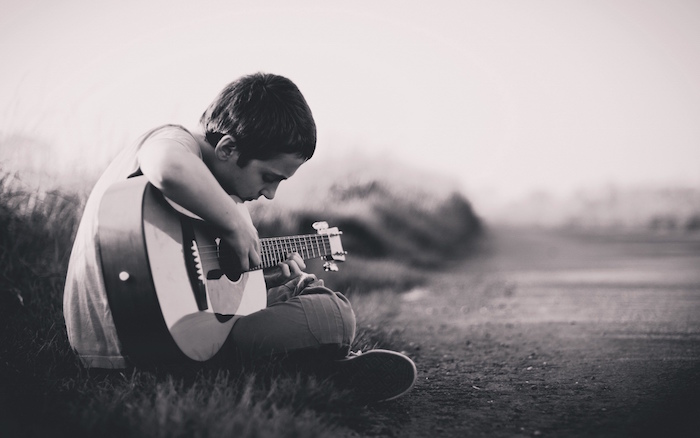 boy-play-guitar-pictures