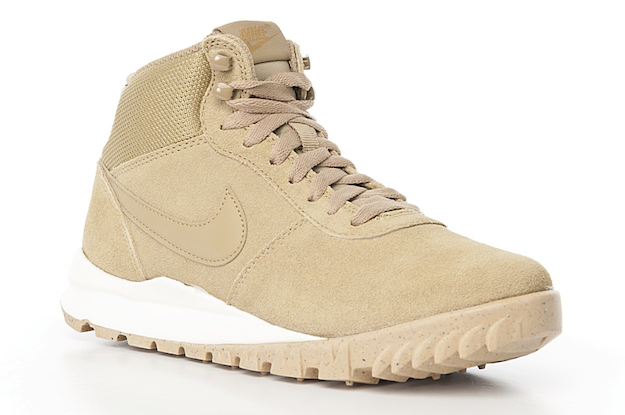 nike_hoodland_suede_807154_227__1_