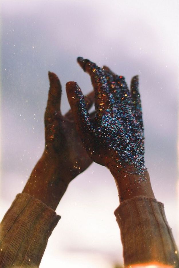 glitter hands zozhnik