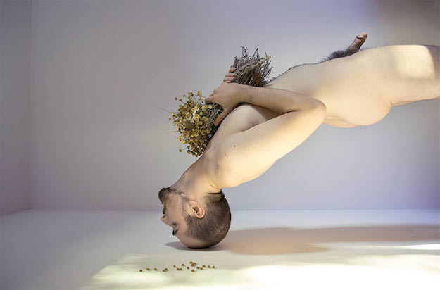 strange-nude-photography-02